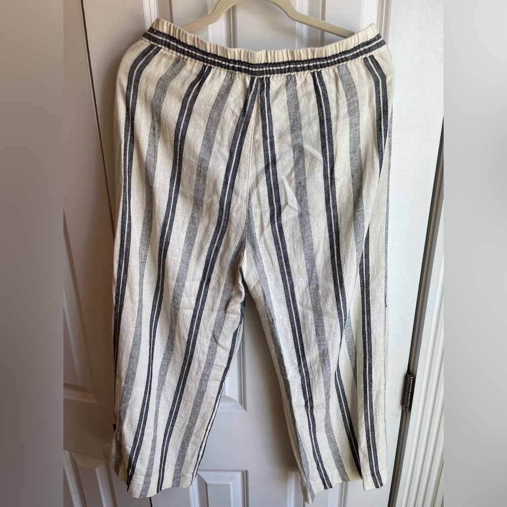 Old Navy trousers